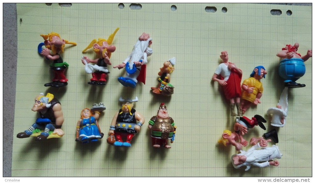 Lot Kinder Ancien + Pièces  Asterix Obelix Dessin Animé - Komplettsets