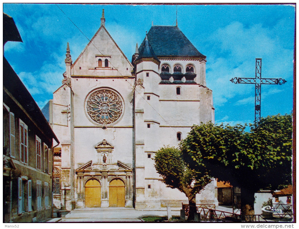 10 - BAR Sur SEINE - Eglise Saint-Etienne - Style Flamboyant Et Renaissance. - Bar-sur-Seine