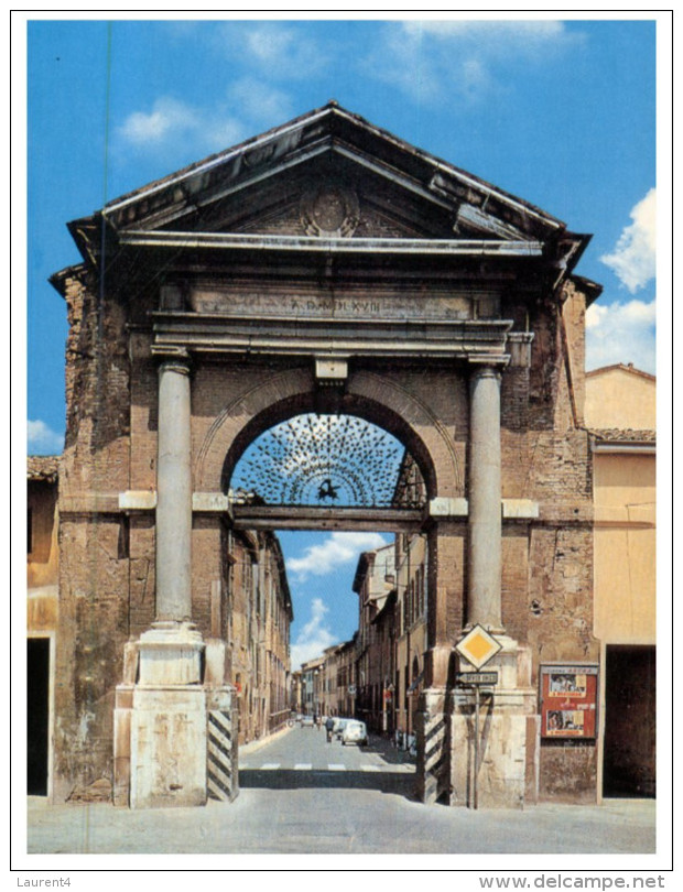 (250) Italy - Ravenna Historic City Gate - Monumentos