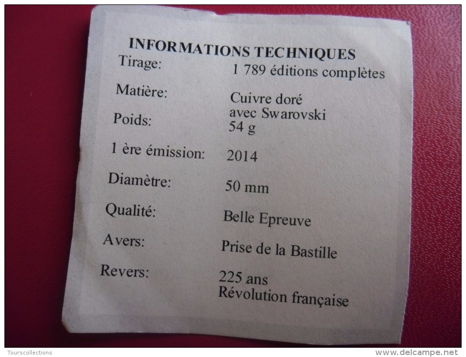 Médaille 50 Mm De 54 Gr. Cuivre Doré Avec 3 Strass Swarovski Bleu Blanc Rouge Révolution Française 1789 Prise Bastille - Autres & Non Classés