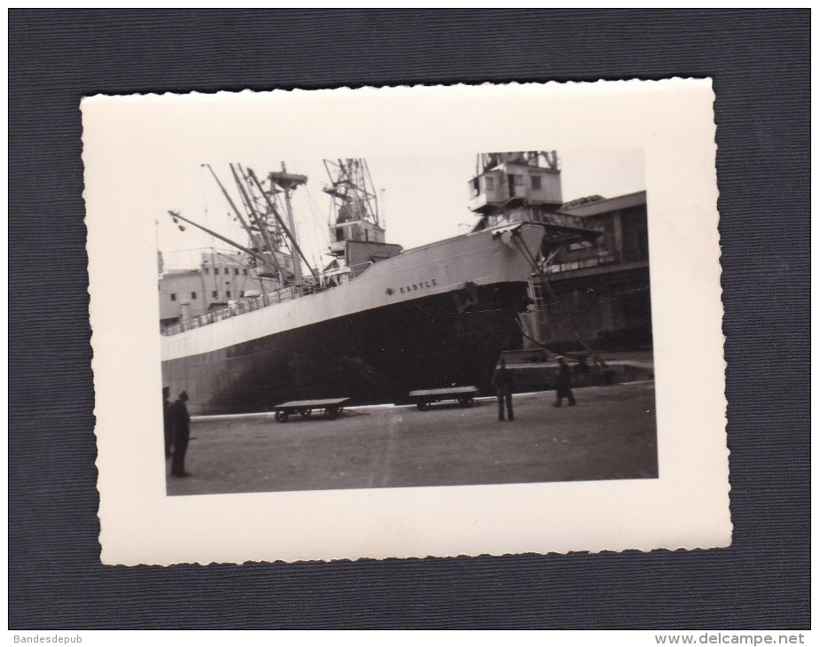 Photo Originale Bateau Paquebot Le Kabyle   Dans Un Port à Situer - Bateaux