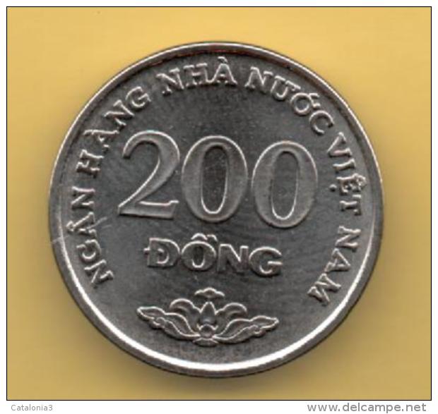 VIETNAM - 200 Dong 2003 SC  KM71 - Viêt-Nam