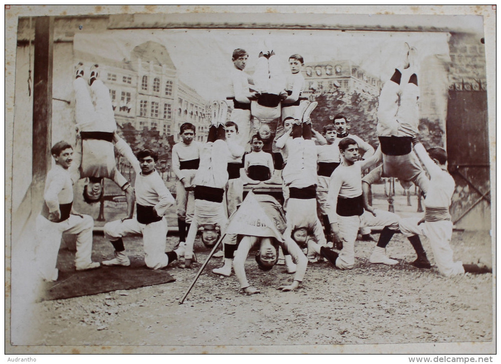 Grande Photographie Ancienne Gymnastique St AMBROISE PARIS 11 ? Groupe Gymnaste Acrosport - Sports