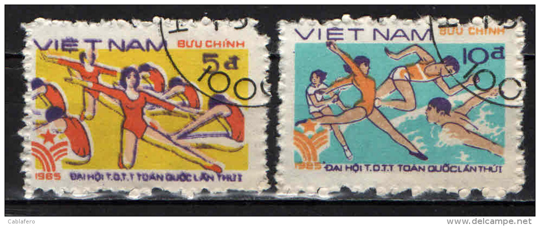 VIETNAM - 1985 - GARE SPORTIVE NAZIONALI - GINNASTICA - NUOTO - ATLETICA - USATI - Vietnam