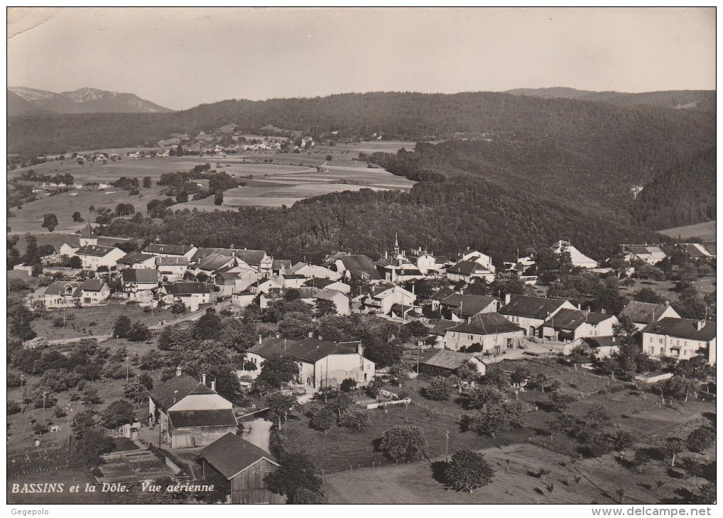 BASSINS Et La Dôle - Vue Aérienne - Bassins