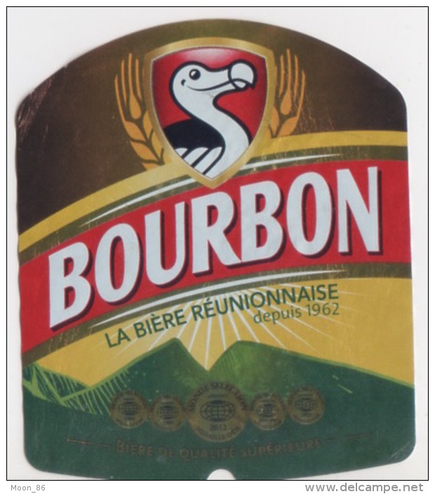 La REUNION lot 9 étiquettes NEUVES  biere label différentes brasseries bourbon 