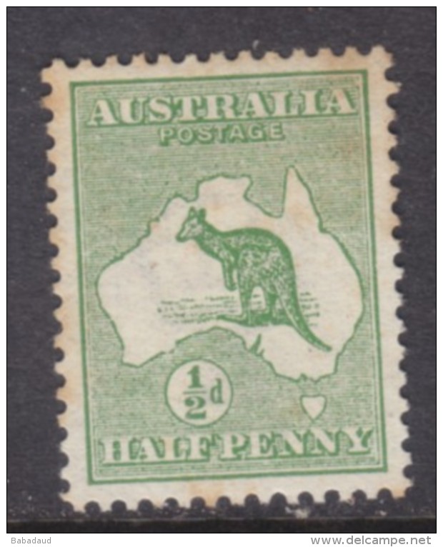 Australia : Kangaroo, 1/2d Green, MH *, Toned - Mint Stamps