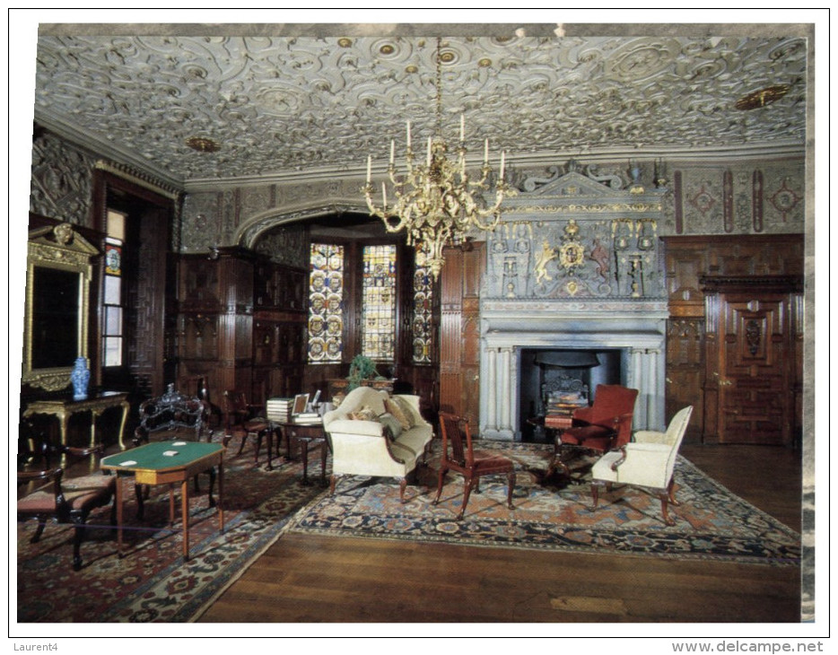 (105) Castle Drawing Room With Card Table - Playing Cards