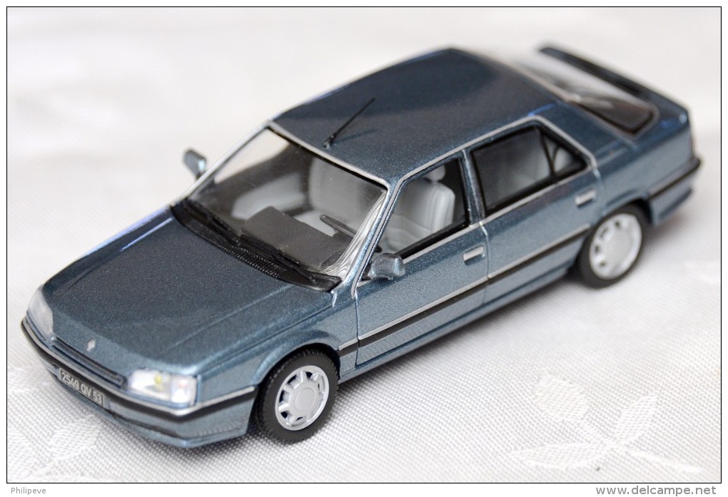 RENAULT 25 TX 1988 - NOREV 1:43 - Norev