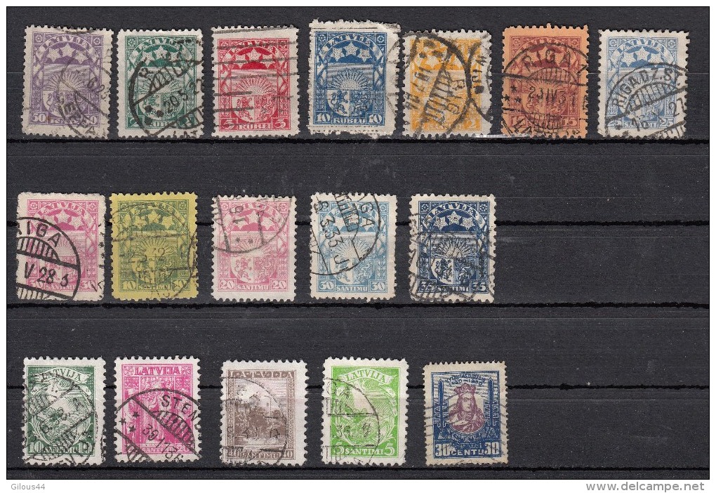 Lettonie   Timbres 1921 - 1935  17 Valeurs - Lettonie