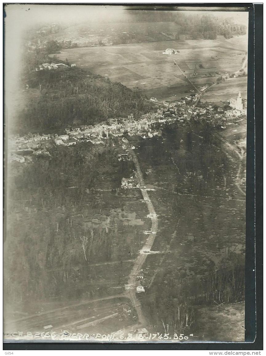 Photo  Aérienne  De   Pierrepont Sur L'arentele Probablement) Datée 6/08/1918 - Format 23x 18 Cm -  Vifg0710 - War, Military