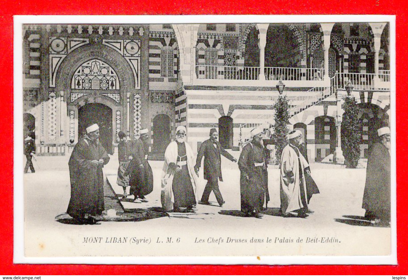 ASIE --  SYRIE -- MONT LIBAN --  Les Chefs Drusesb Dans Le Palais  De Beil Eddin - Siria