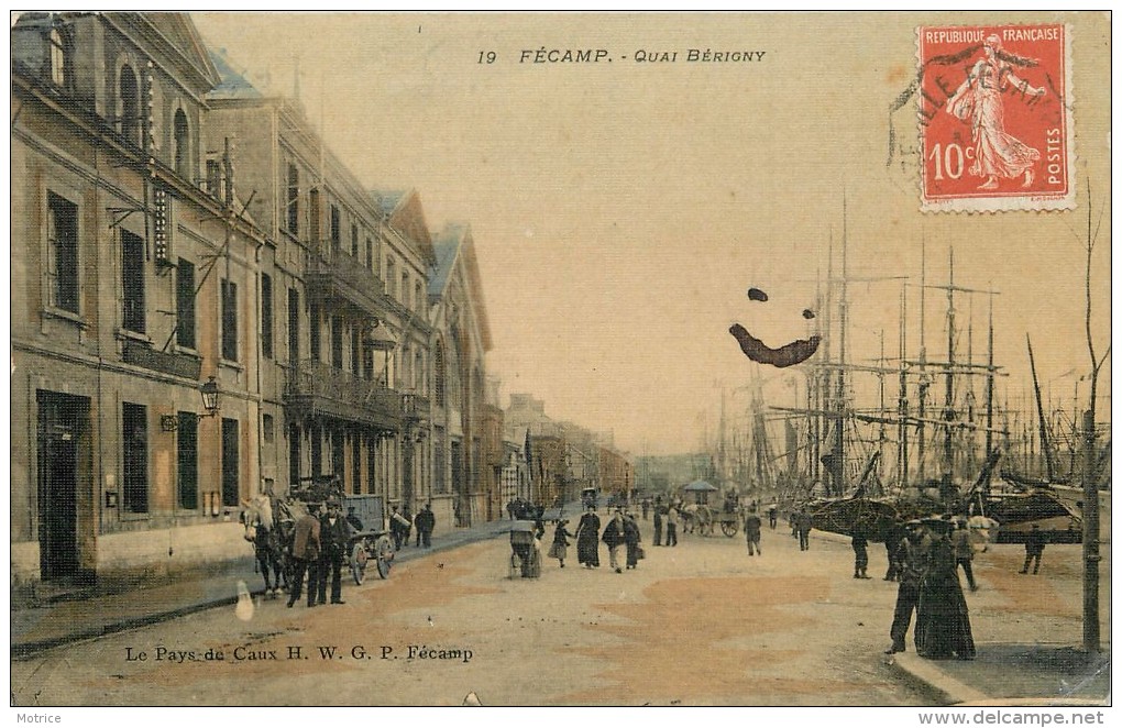 FECAMP - Quai Bérigny (carte Aspect Toilé) - Fécamp