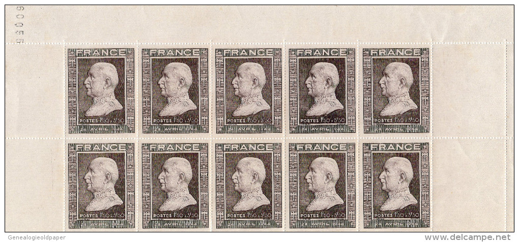 PLANCHE TIMBRES PETAIN 1944-- FRANCISQUE - VICHY- MARECHAL- WW2- MILITARIA- GUERRE 1939-1945 - 1941-42 Pétain