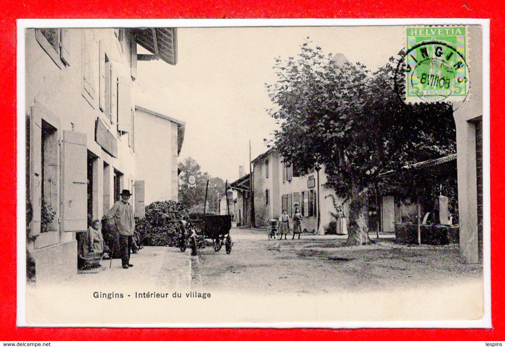 SUISSE -- GINGINS --  Intérieur Du Village - Gingins