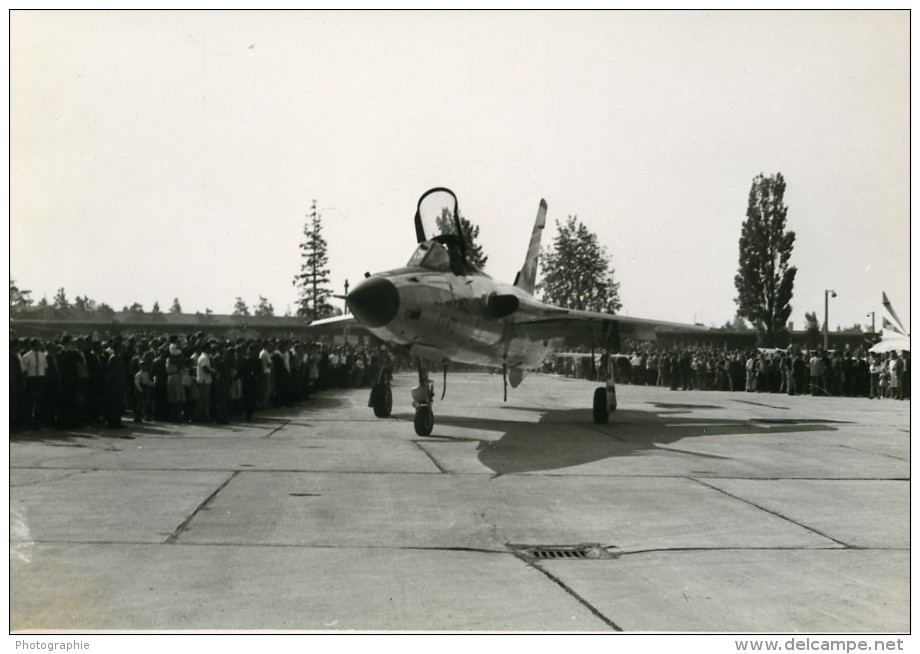 Europe ? Avion De Chasse Militaire Meeting Aerien Ancienne Photo 1960 - Aviation