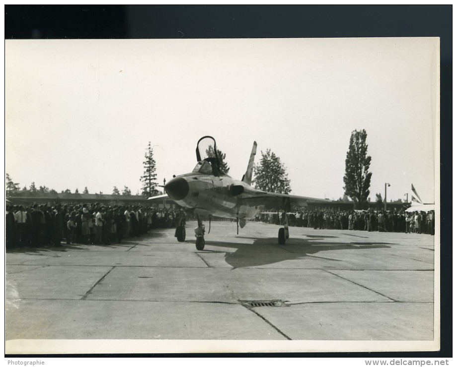 Europe ? Avion De Chasse Militaire Meeting Aerien Ancienne Photo 1960 - Aviation