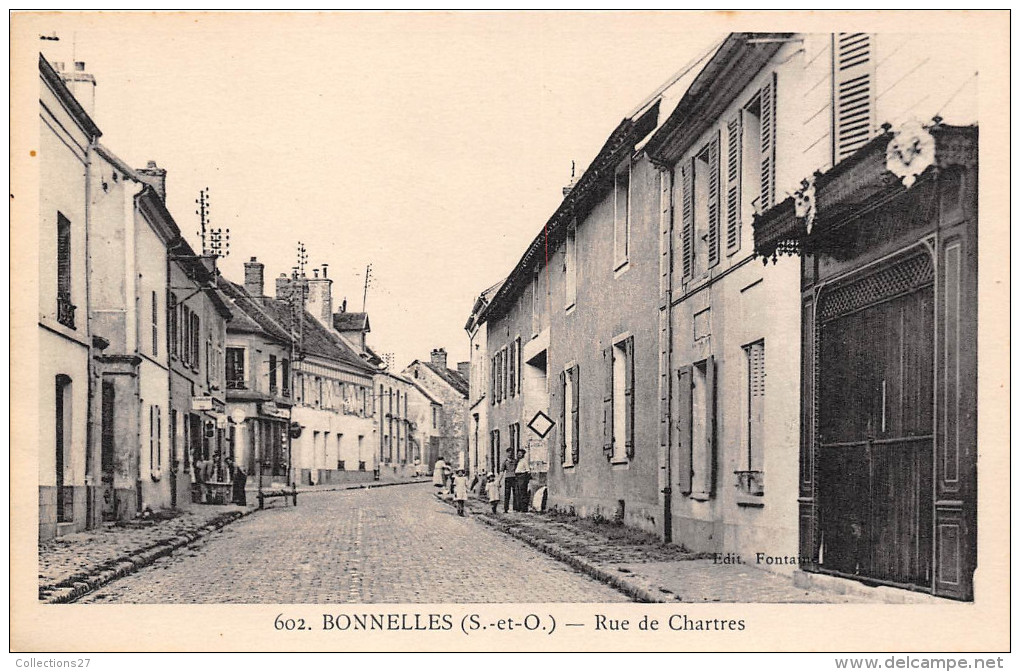 78- BONNELLES - RUE DE CHARTRES - Autres & Non Classés