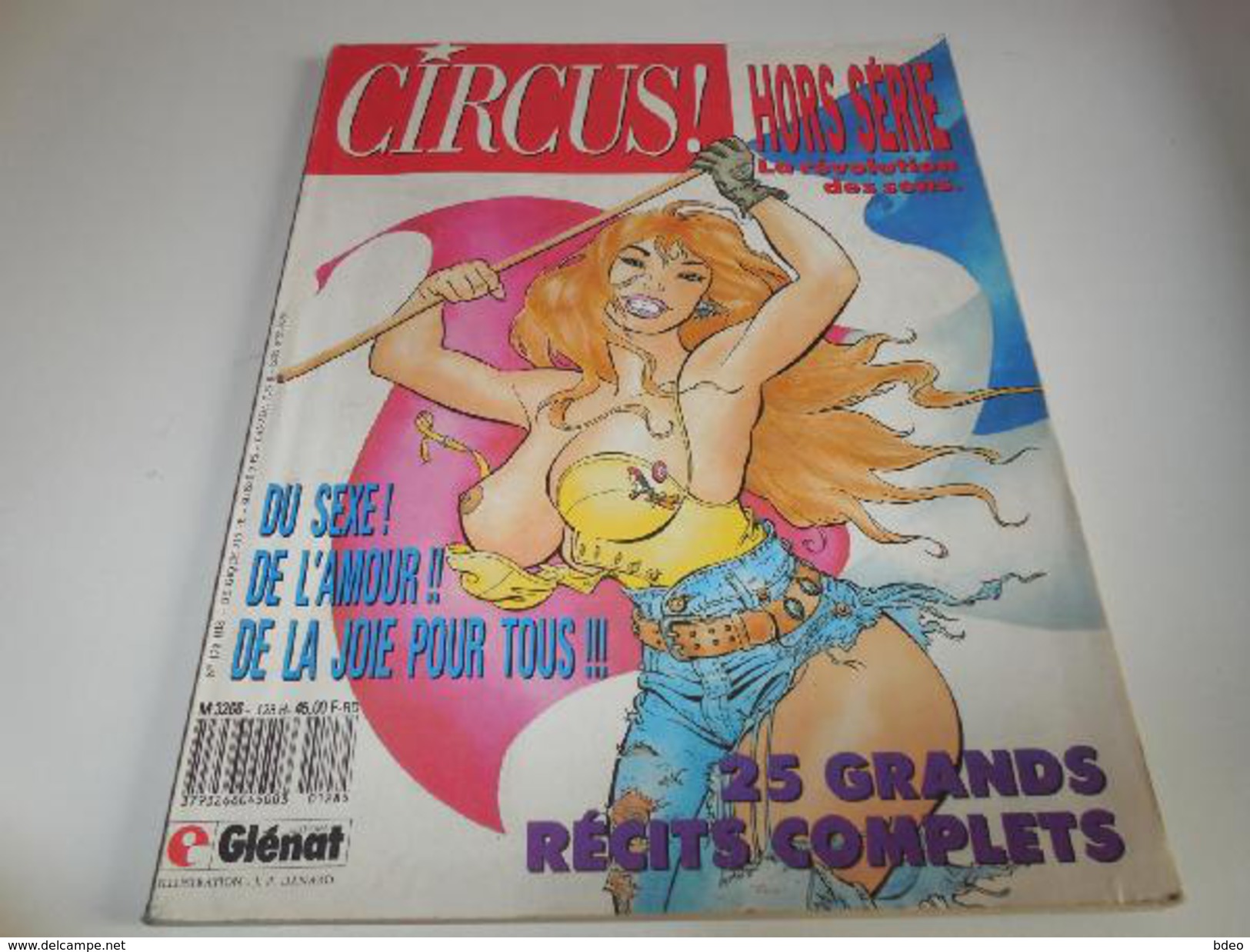 LOT 8 REVUES CIRCUS/ BE