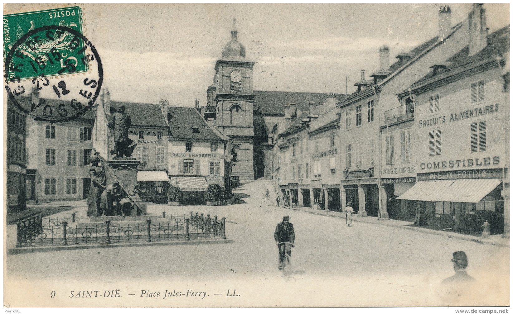 SAINT DIÉ - Place Jules Ferry - Saint Die