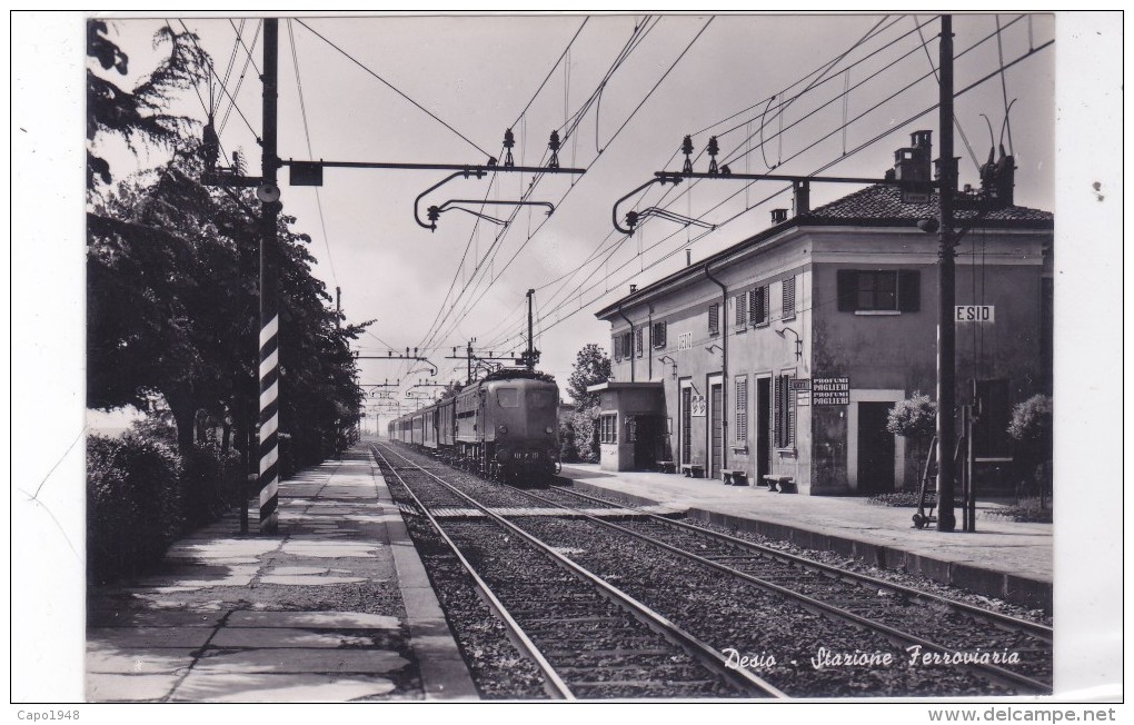 CARD DESIO STAZIONE FERROVIARIA CON ELETTROTRENO IN PARTENZA  (MILANO) -FG-N-2   -0882-25324 - Milano