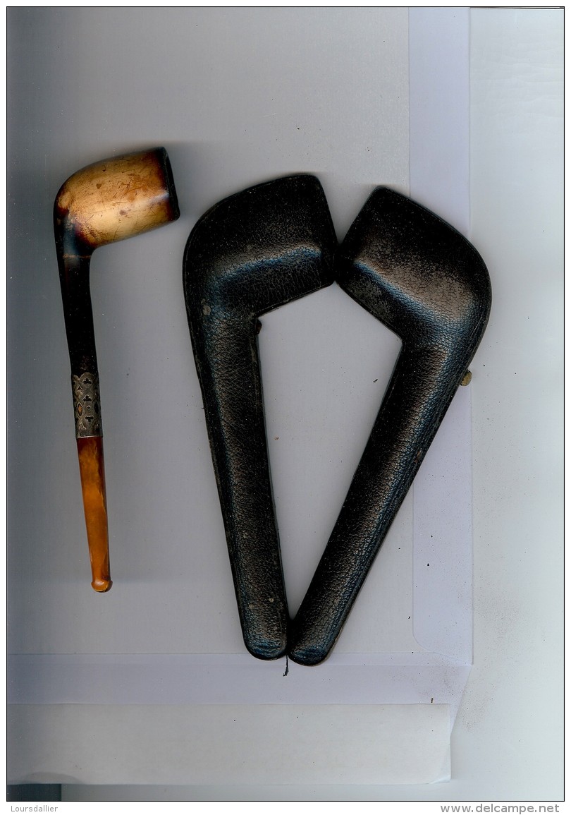 1 Pipe En écume De Mer Ancienne Déjà Fumée  Avec Son étui    GOETSCH     5 - Meerschaumpfeifen