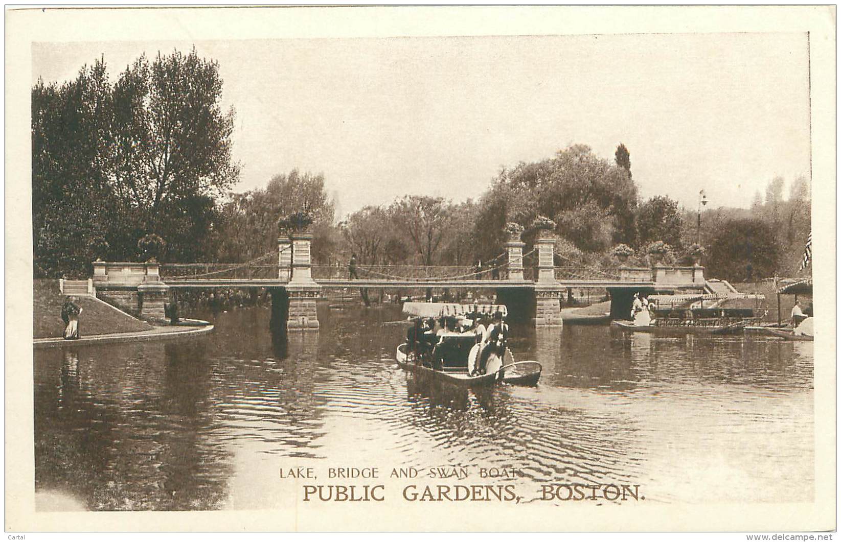 BOSTON - Lake, Bridge And Swan Boat - Public Gardens - Boston