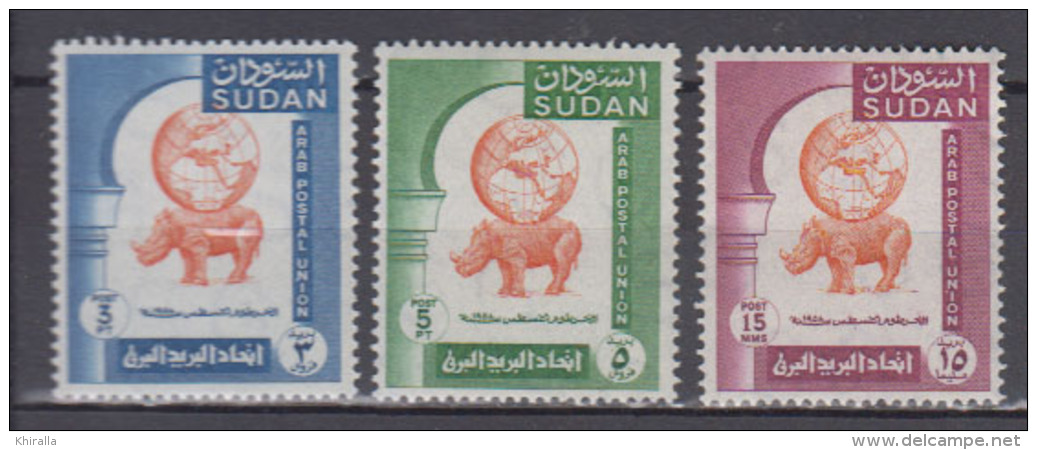 SOUDAN        1958        N .    119 / 121         COTE      2 . 50      EUROS       ( V 416 ) - Soudan (1954-...)