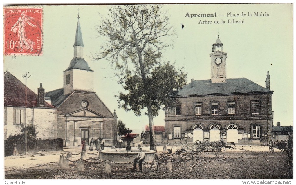 08 - APREMONT - Place De La Mairie, Arbre De La Liberté. CPA Glaçée - Altri & Non Classificati