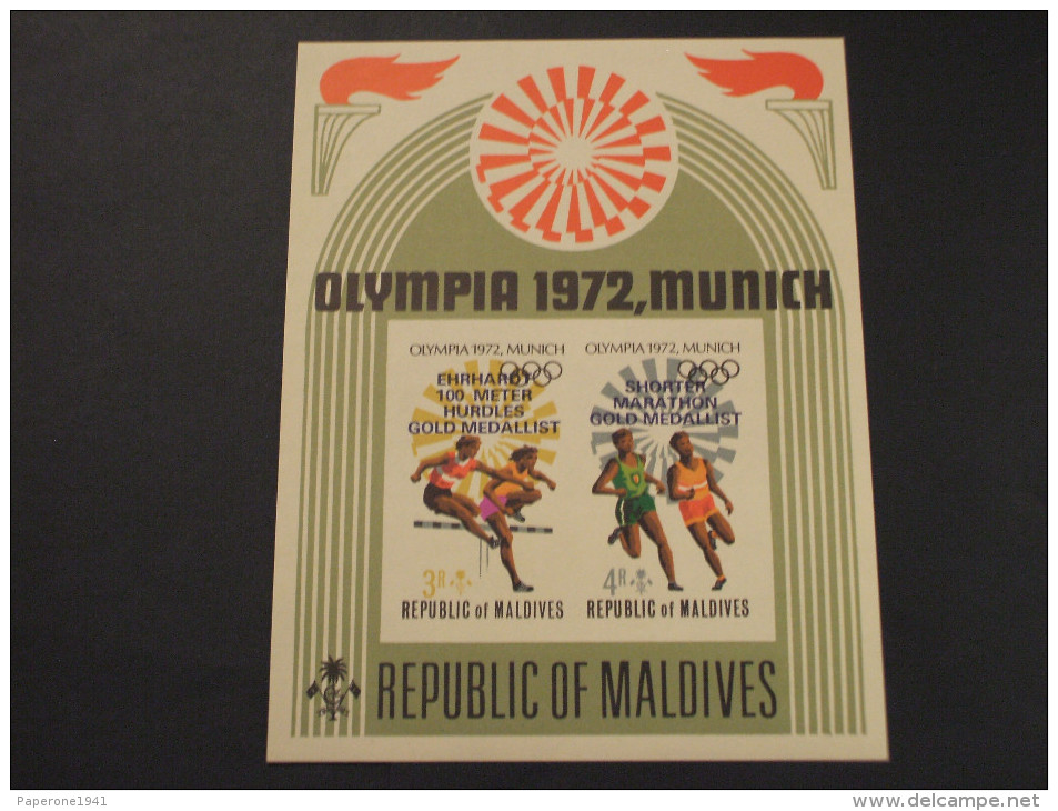 MALDIVES -  BF 1973 VINCITORI - NUOVO(++) - Maldives (...-1965)