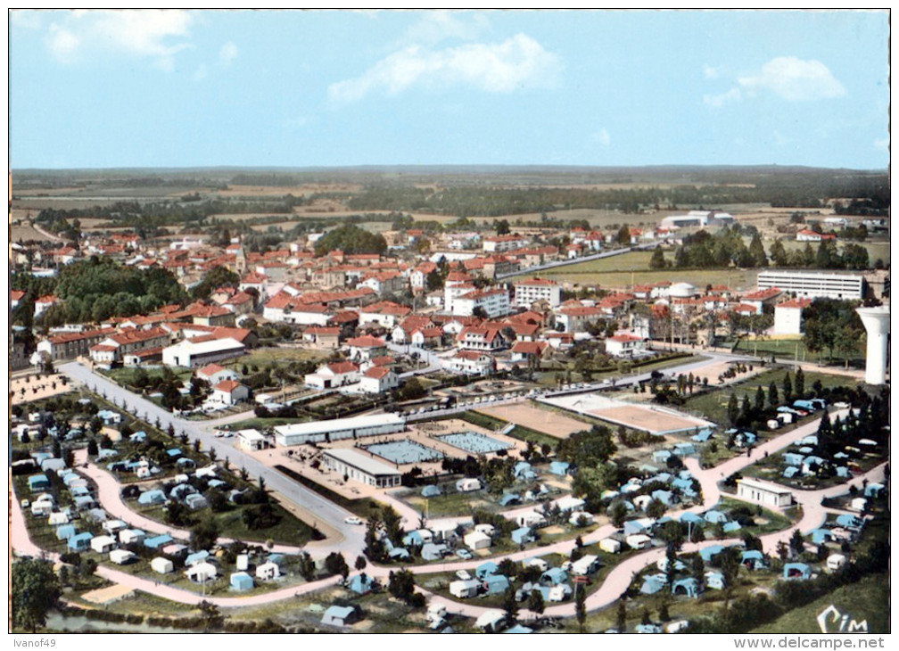 01 - VILLARS Les DOMBES - CPM - Vue Aérienne  Camping Et Piscine - Villars-les-Dombes