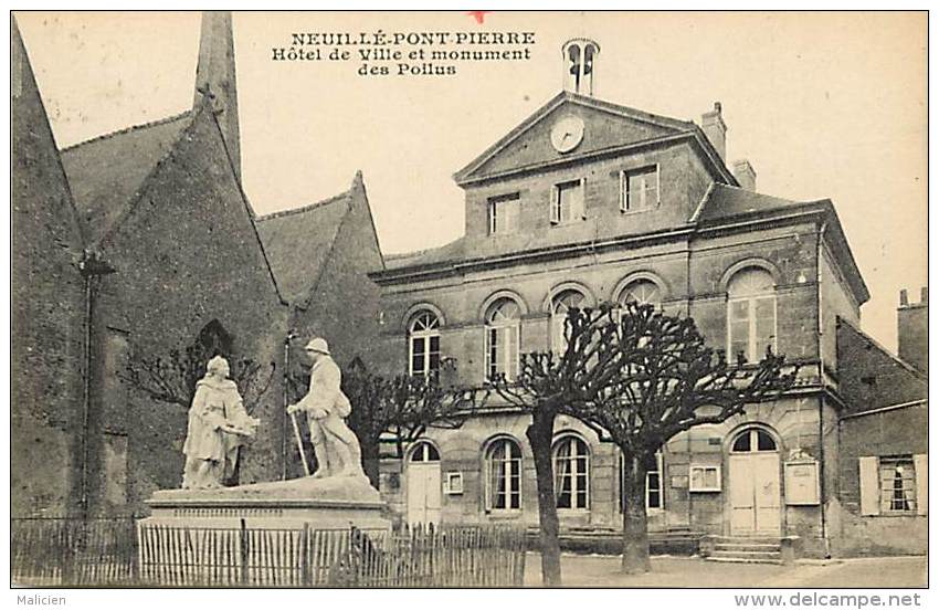 - Indre Et Loire - Ref A605- Neuille Pont Pierre -monument Des Poilus -monument Aux Morts -monuments Aux Morts - - Neuillé-Pont-Pierre