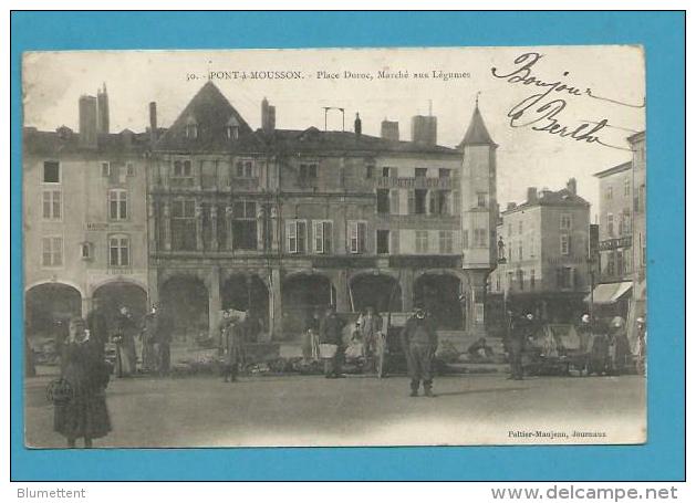 CPA 50 - Métier Marchands Ambulants Marché Aux Légumes Place Duroc PONT A MOUSSON 54 - Pont A Mousson