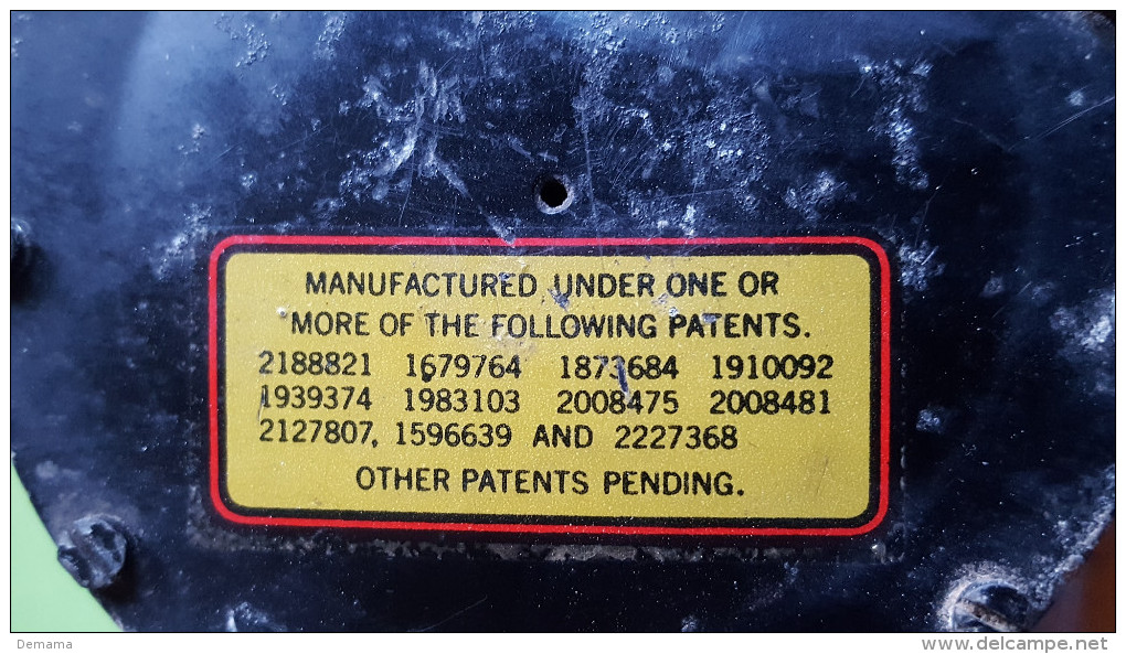 Aviation Compass Pionier Bendix 1828-A WWII, compass moves inside but no fluid corrosed outside for restauration