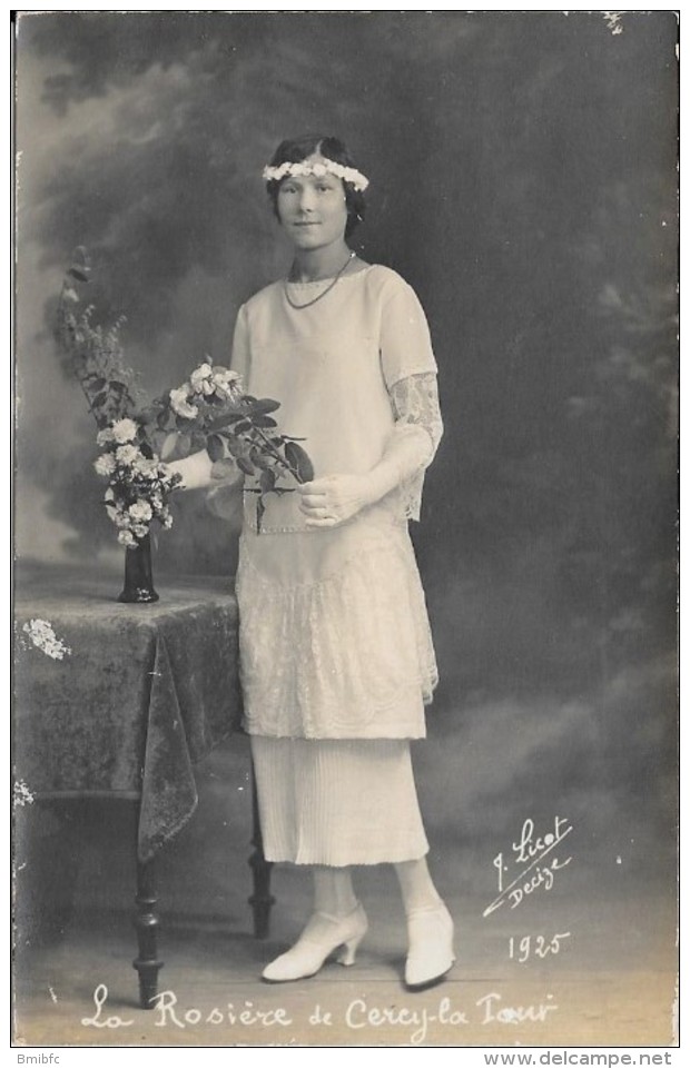 Carte Photo - La Rosière De Cercy La Tour . Studio Licot Decize 1925 - Autres & Non Classés