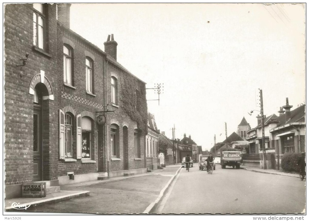 ISBERGUES RUE EMILE ZOLA - Isbergues