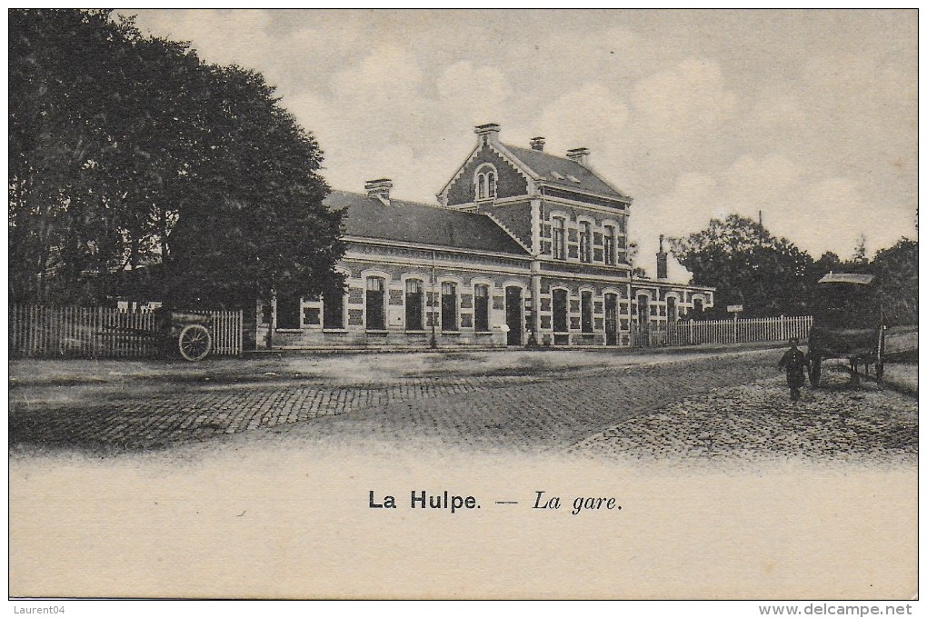 LA HULPE.  LA GARE. BELLE ANIMATION AVEC ATTELAGE. - La Hulpe