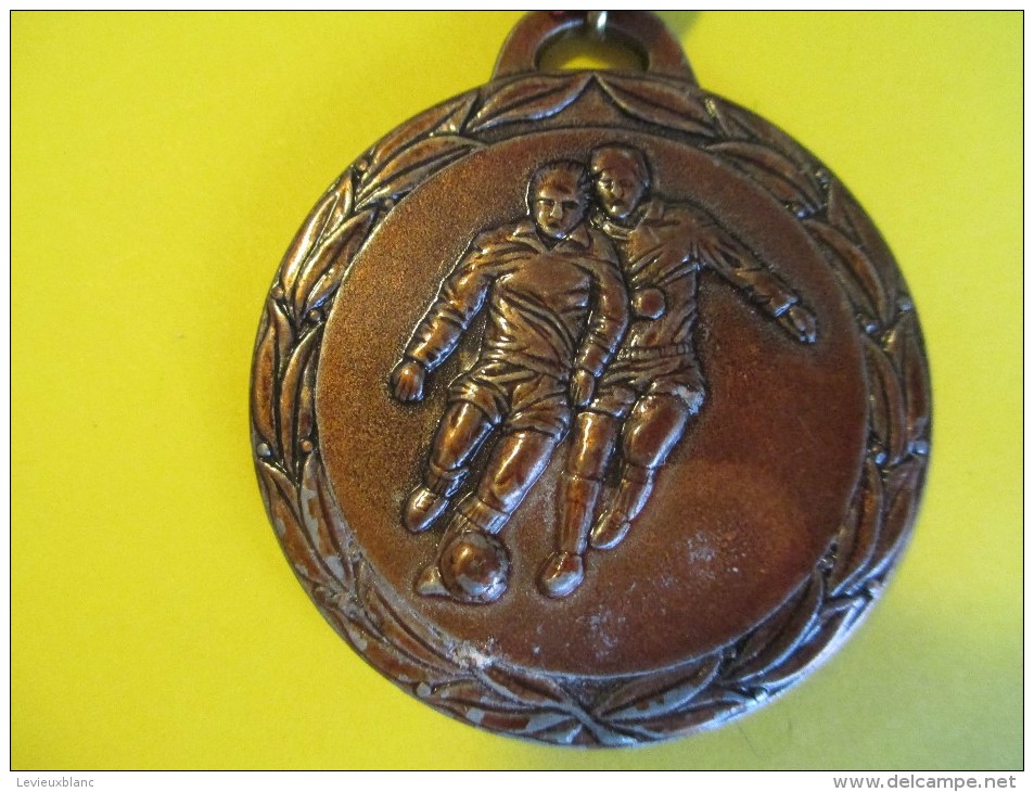 Médaille Avec Ruban / Foot-Ball/Trophée Du Parc Des Princes /Atisreal//2007         SPO87 - Autres & Non Classés