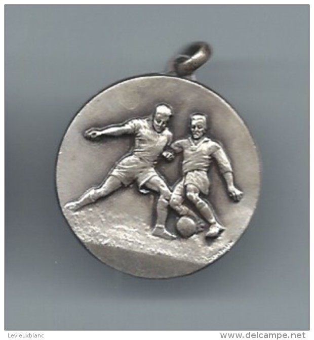 Petite Médaille/ Foot-Ball/Acquigny//1979         SPO91 - Autres & Non Classés