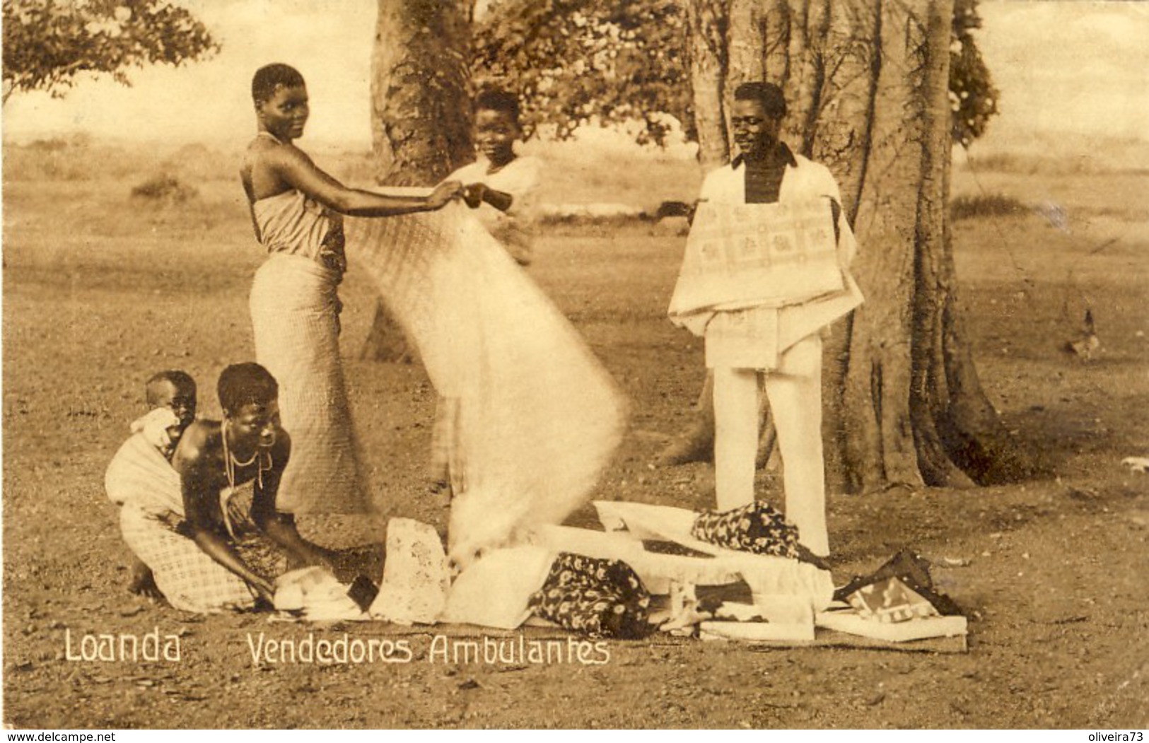 ANGOLA, LUANDA, LOANDA, Vendedores Ambulantes, 2 Scans - Angola