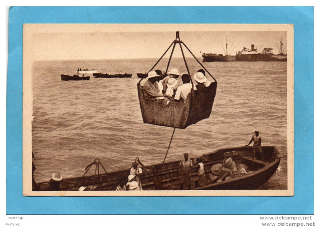 DAHOMEY- COTONOU-scène D´embarquement Des Passagers  Par Panier--années  30-édition  Toulbon -Marseille - Dahome