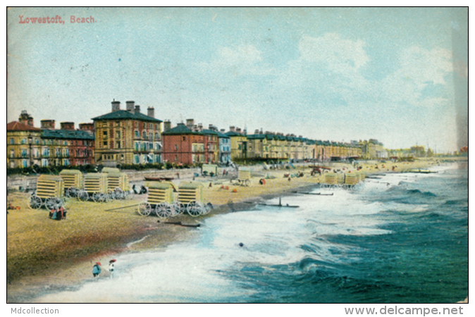 GB LOWESTOFT / Beach / COLORED CARD - Lowestoft