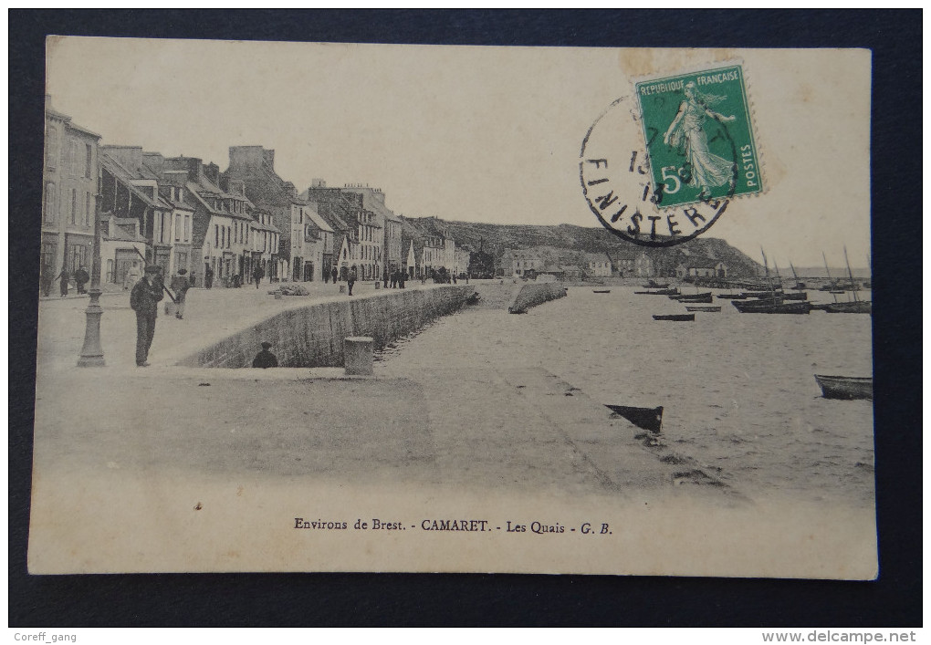 Environs De Brest - CAMARET - Les Quais - Bateau Pêche - Camaret-sur-Mer