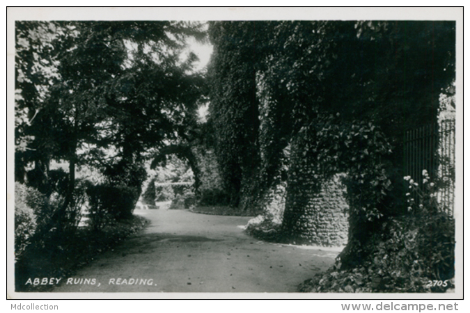 GB READING / Abbey Ruins / GLOSSY CARD - Reading