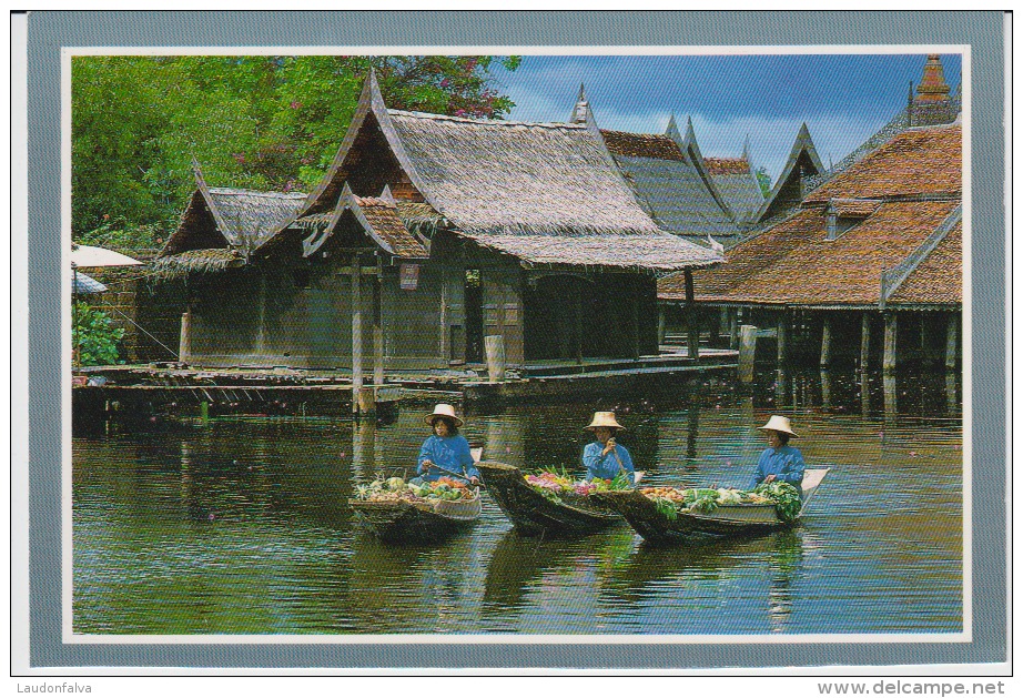 Ethnic Thailand Siam Khlong Of Country Side Floating Market Types Costumes - Unused,perfect Shape - Asia