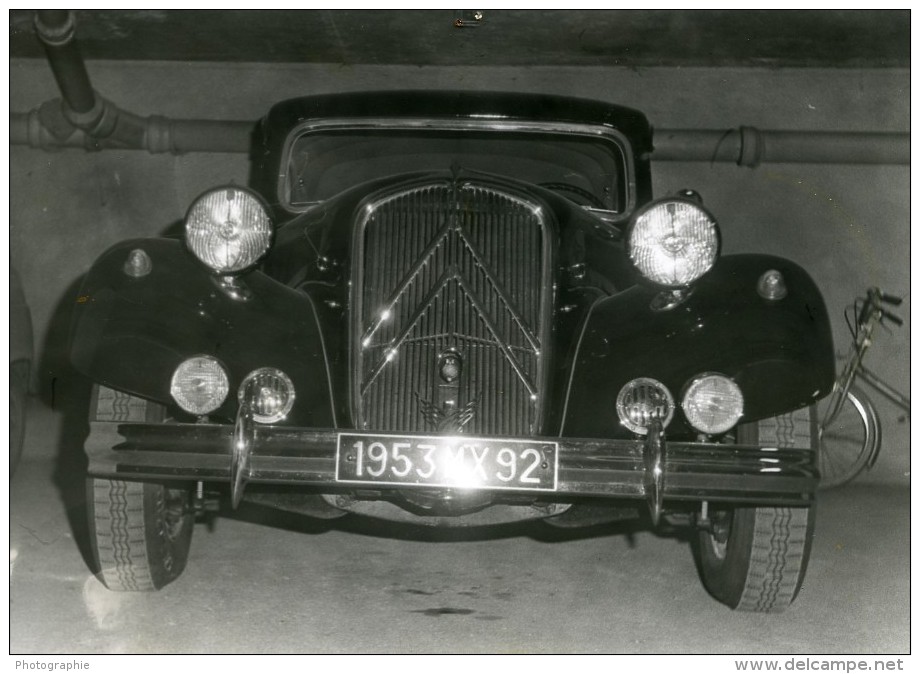 France Automobile Voiture Citroen Traction Ancienne Photo 1953 - Cars