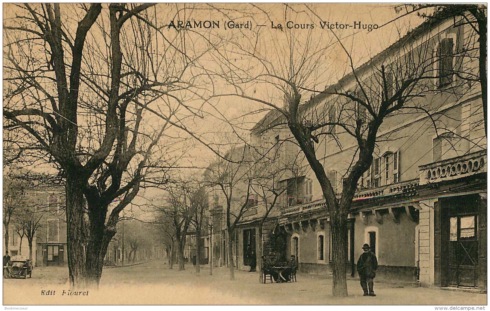 ARAMON  LE COURS VICTOR HUGO - Aramon