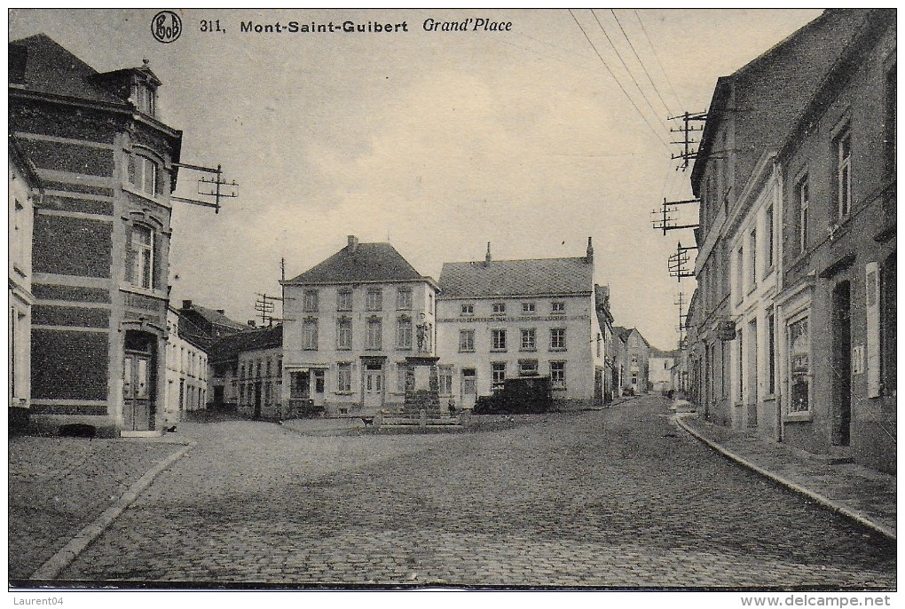 MONT-SAINT-GUIBERT.  GRAND'PLACE. - Mont-Saint-Guibert