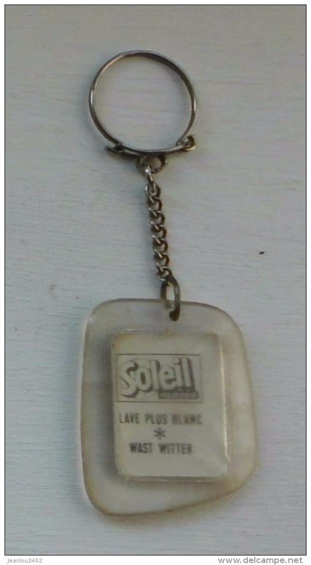 PORTE CLEFS "LESSIVE SOLEIL" - Porte-clefs