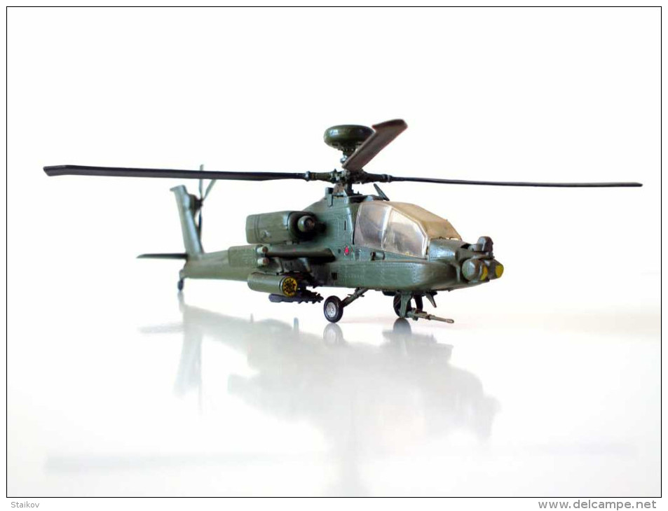 Boeing AH-64D Apache 1/48 Fully Assembled VERY RARE Awarded The BRONZE MEDAL - Hélicoptères